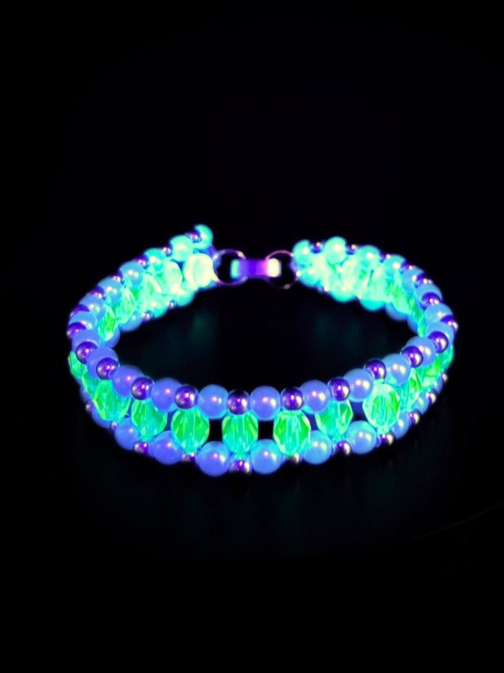 Handmade Uranium Glass Bracelet Made With Reclaimed beads and faux pearls 7.5"